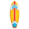 Criança brincando com Prancha Surf Inflável Nash.